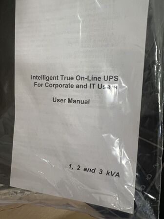 UPS anlæg RAU2000DTWLA 1800W