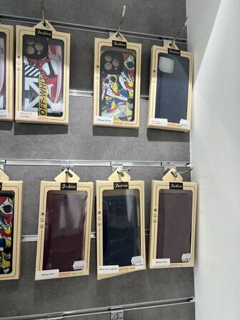 Covers til MacBook, iPhone m.v. (se billeder)