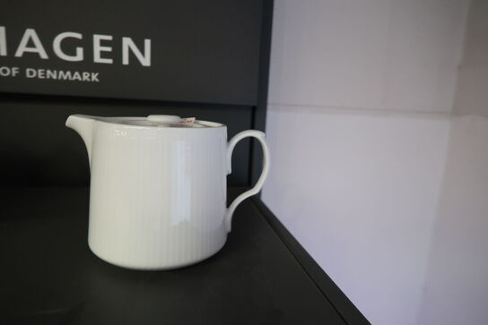 Royal Copenhagen Hvid Riflet tekande 0,75 liter