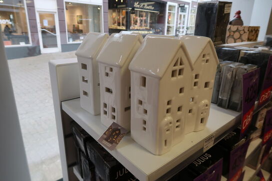 6 stk. Hvidt hus med LED lys porcelæn 16,40 cm assorteret