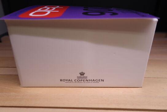 Royal Copenhagen Royal Copenhagen julekone årsfigur 2022 Hvid