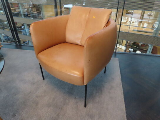 Loungesæt m. sofa MUUTO Outline og lænestol, ADEA og sofabord, HANS BØLLING TRIIO
