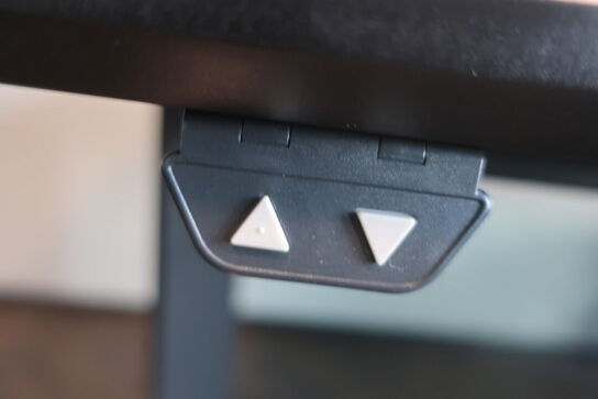 El. hæve/sænke skrivebord med sidebord og skuffemodul