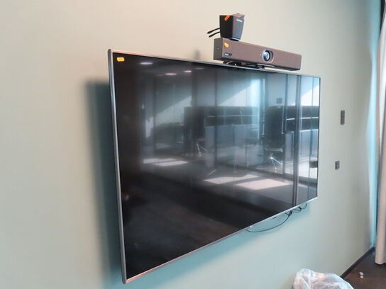 65" UHD TV, LG 65UV341C og YEALINK MeetingBar