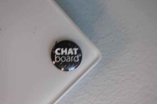 Glastavle, CHATBOARD