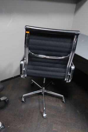 Kontorstol, CHARLES EAMES
