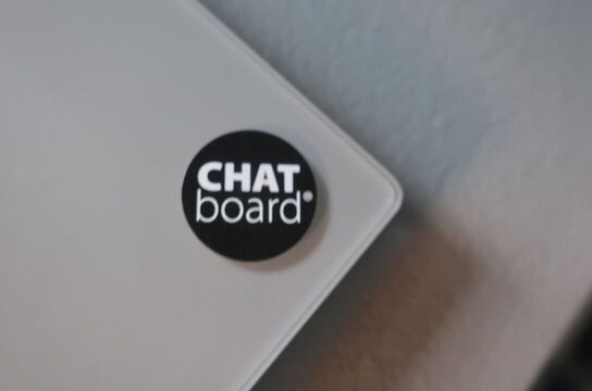 Glastavle, CHATBOARD