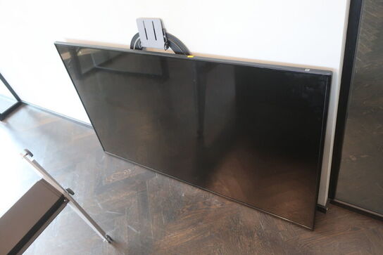 65" UHD TV, LG 65UV341C