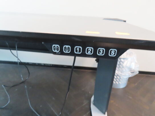 El. hæve/sænke skrivebord med sidebord og skuffemodul
