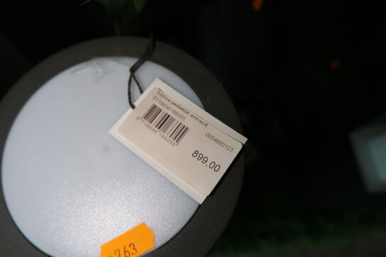 Udendørslampe PHILIPS HUE Lucca Pedestal
