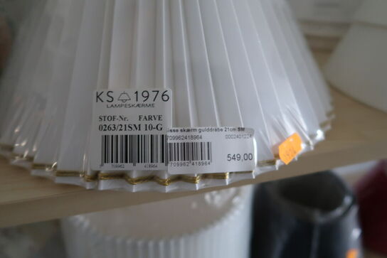 1 stk. Lampeskærm KS 1976 Gulddråbe