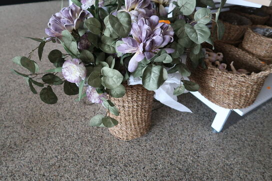 Kunstige planter i krukke