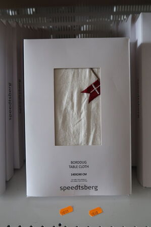 Dug SPEEDTSBERG med flag