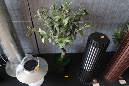 4 stk. kunstige planter