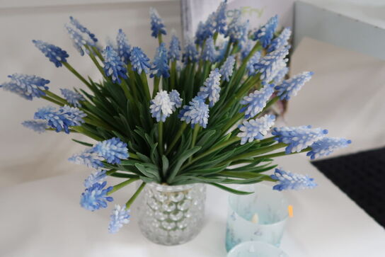 3 stk. lysestager/vaser med kunstige blomster