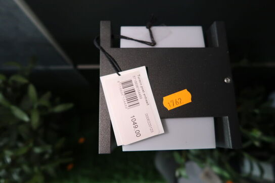 Udendørslampe PHILIPS HUE Turaco Post