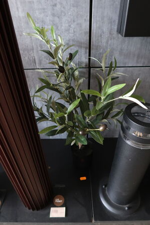 4 stk. kunstige planter