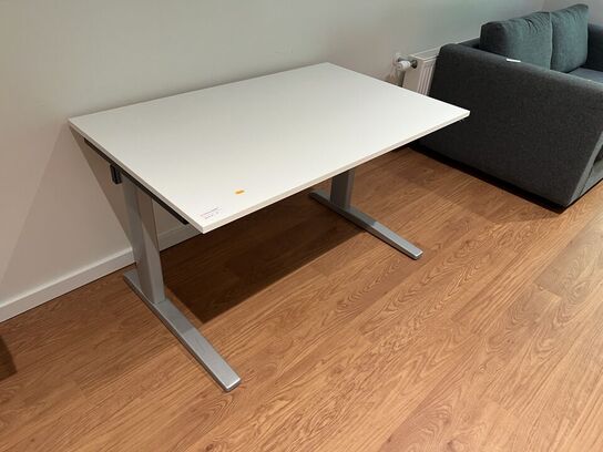 Elhæve/sænkebord 75x120 cm (obs. betjeningspanel def.)