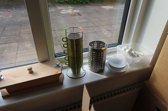 Køkkenudstyr, maskiner m.v. (se billeder)