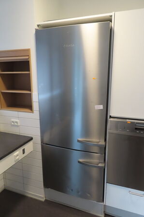 Køle/fryseskab MIELE KFN 14842