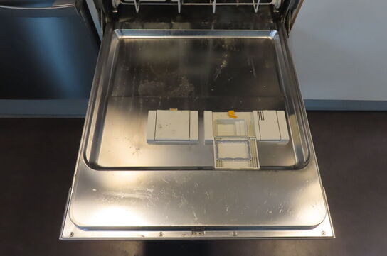 Opvaskemaskine MIELE PROF. (defekt)