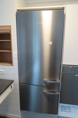 Køle/fryseskab MIELE KFN 14842