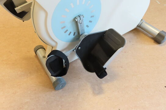 Sidde-motionscykel LEMCO COMBI BIKE til bl.a. kørestolsbrugere