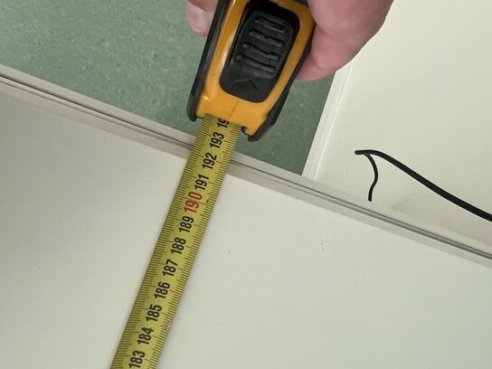 Reol på ben (2 delt) samlet mål 193x42x96 cm