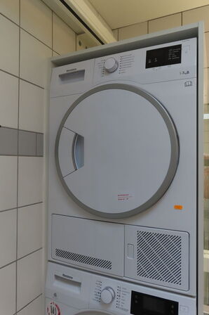 Tørretumbler BLOMBERG BTGK 370 W0