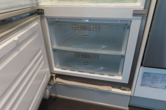 Køle/fryseskab MIELE KFN 14842