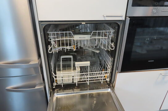 Opvaskemaskine MIELE PROF. (defekt)