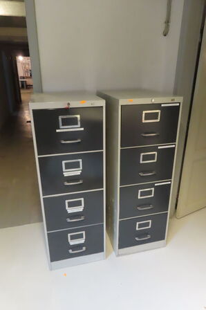 2 stk. arkivskabe KEVI