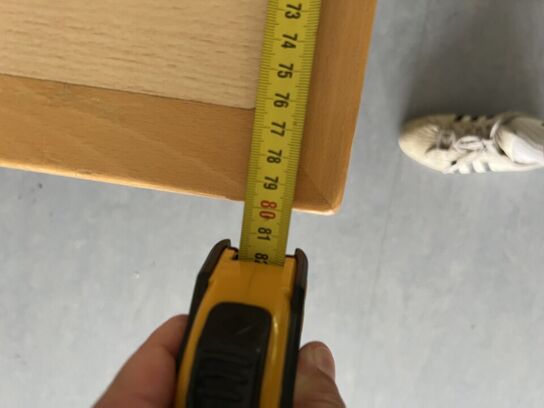 6 stk. borde på hjul m. forstærkede ben (uden indhold!