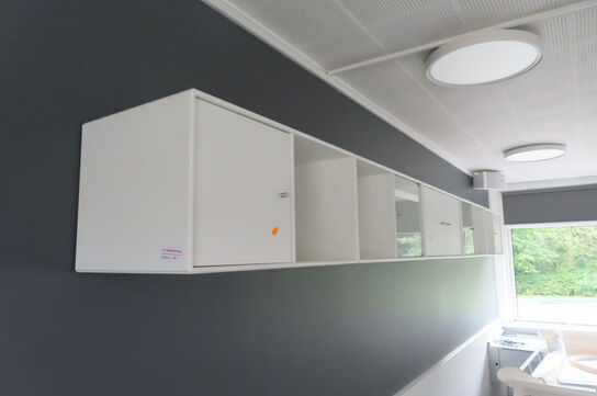 Væghængt MONTANA skænk 5 moduler