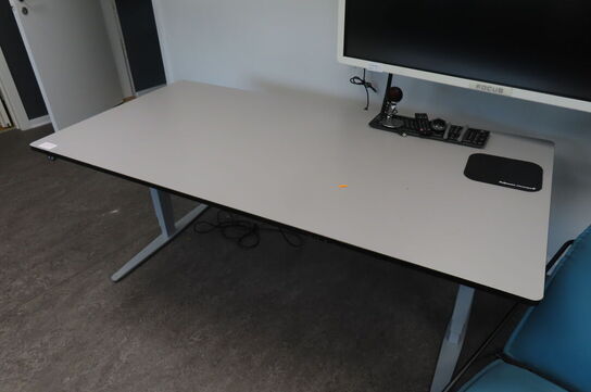 Elhæve/sænkebord (uden indhold!)