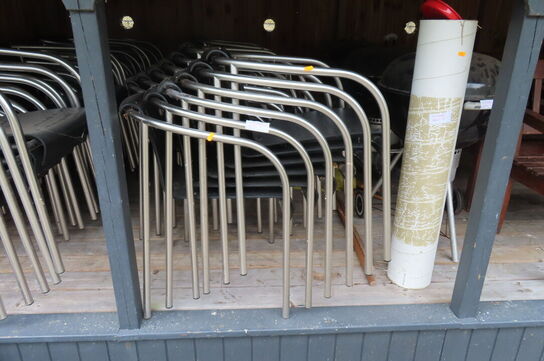 6 stk. TRIP TRAP OCEAN havestole m. tilhørende bord (betonplade)