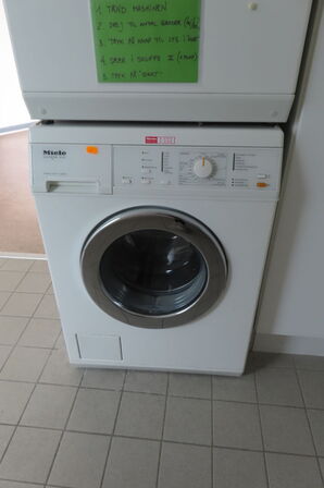 Vaskesøjle MIELE T4122 samt W507
