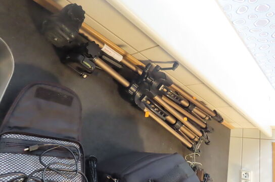 2 stk. stativer til kamera