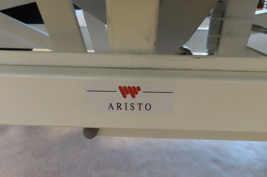 Elektrisk briks (vippeleje) WESSELING m. hævefunktion