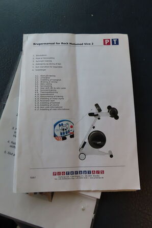 Aktiv/passiv træner RECK MOTOmed Viva2 til bl.a. kørestolsbrugere