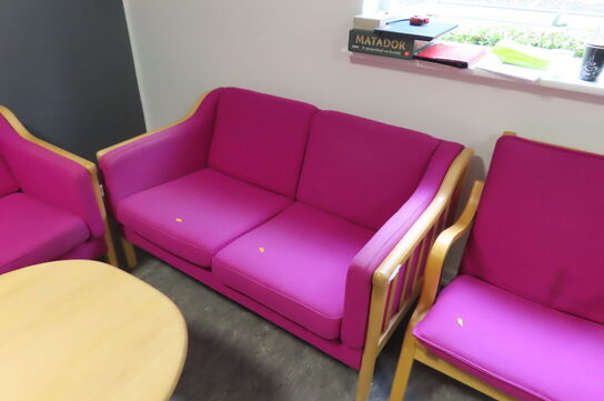 Møbelsæt 3+2 pers. sofa, stol samt bord