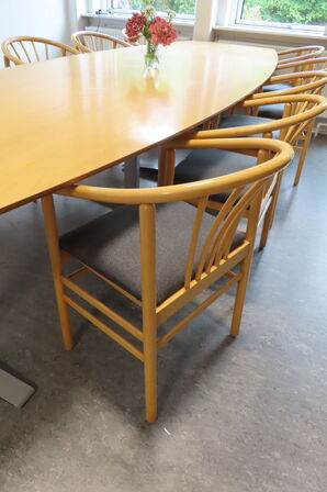 Konferencebord m. 10 stole