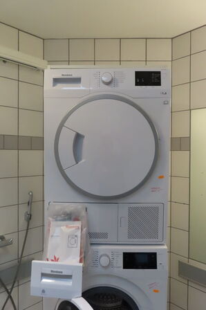 Tørretumbler BLOMBERG BTGK370W0