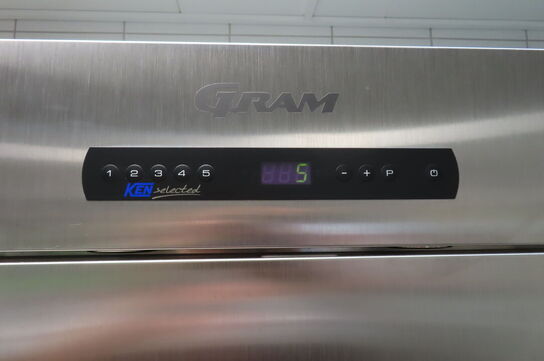 Industrikøleskab GRAM MIDI K 625 RSG