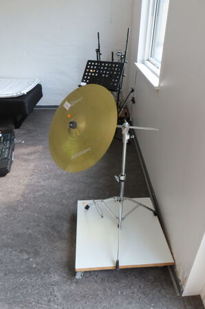 Hi-hat på stativ