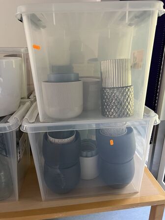 Div. potter m.v. (se billeder)