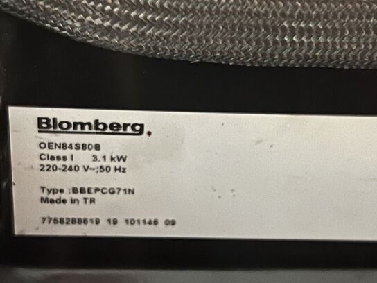 Indbygningsovn BLOMBERG OEN84S80B'