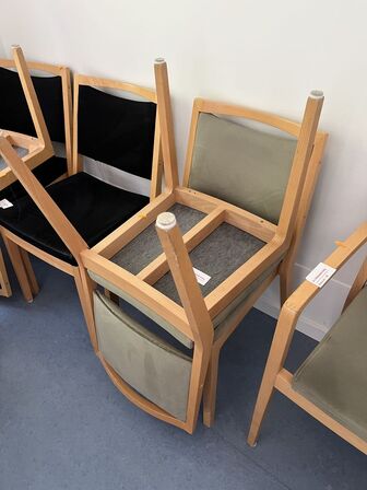 6 stk. spisebordsstole (2 farver)