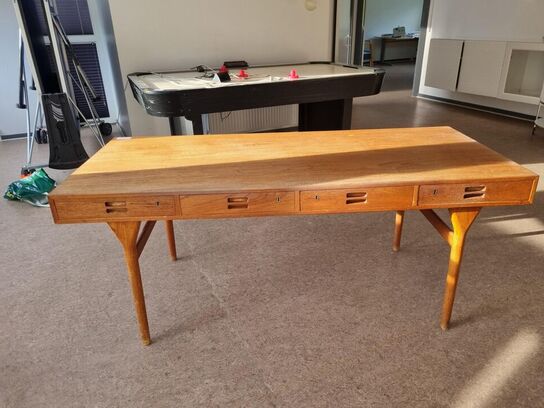 Skrivebord NANNA DITZEL