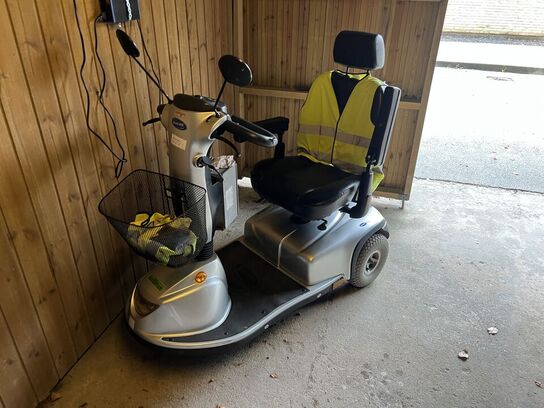 Elcooter INVACARE Comet inkl. lader